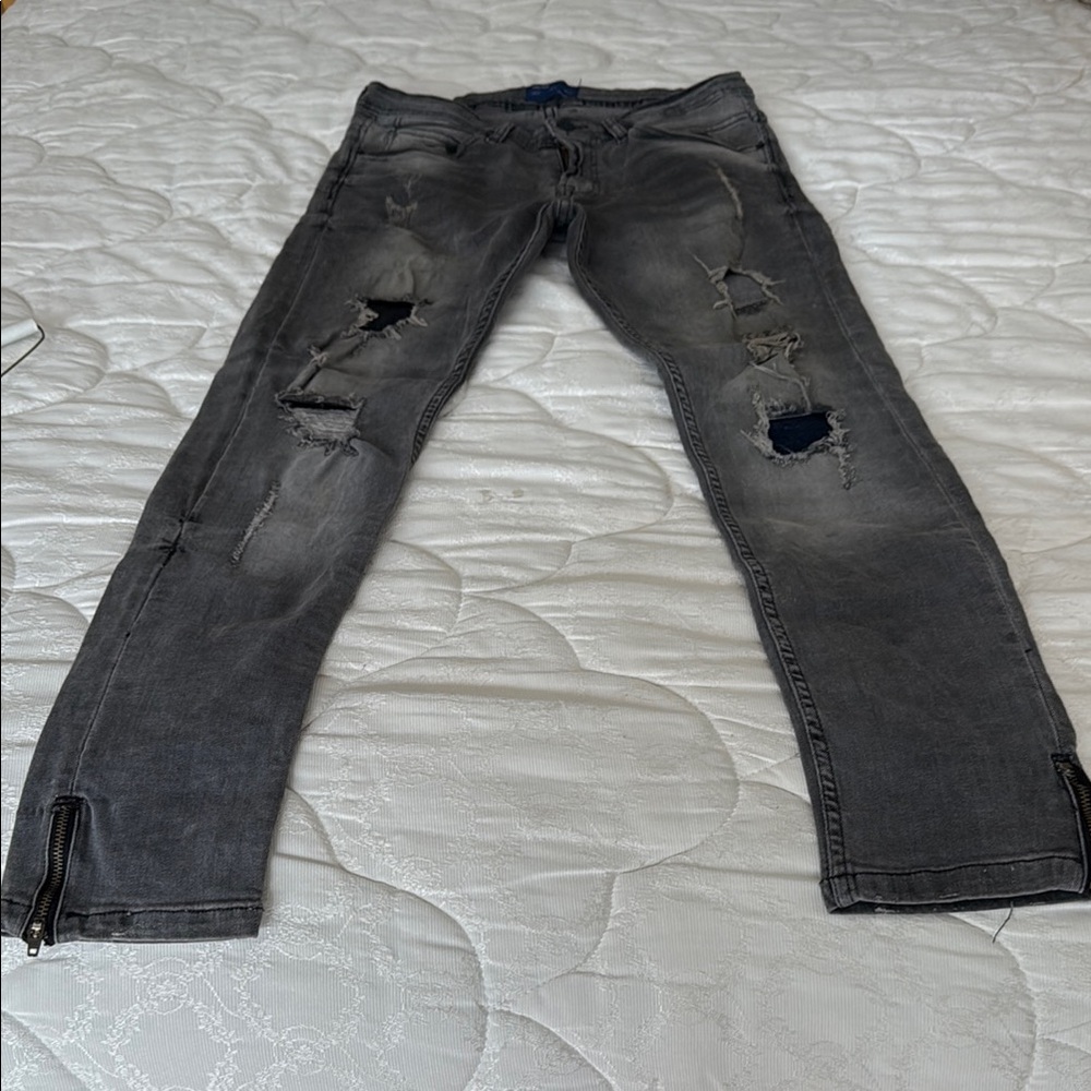 Zara Gray Skinny Jeans with Distressed Details
